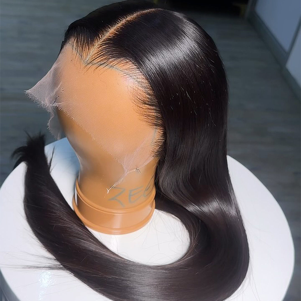 Bone Straight HD Lace Frontal Wigs 400% Density 13x6 HD Lace Melt Skin HD Lace Front Human Hair Wig Preplucked HD Lace Front Wig